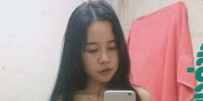 แอบถ่ายทางบ้าน รูปโป๊ทางบ้าน สาวหมวยเงี่ยนแหกหีโชว์ ภาพสาวสวย เม็ดแตดใหญ่