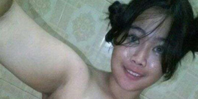 ภาพโป๊ รูป XXX น้องแว่นโชว์หีใหญ่ หีดาราไทย ภาพหี รูปหีสาวใหญ่ รูปสาวใหญ่ XXX