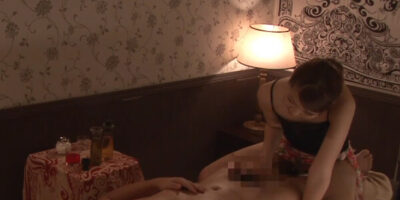 คลิปโป๊ห้องเชือด คลิปโป๋ แอบถ่ายร้านนวดนาบ สาวน้อยโชว์ลีลาขย่มตอ XXX18+ ดูฟรี