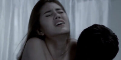 คลิปโป๊ออนไลน์ฟรี X VID EO น้ำมันพรายใช้ล่อเย็ด เสร็จคารูแตดมันส์ โชว์หีไทย XXX18+