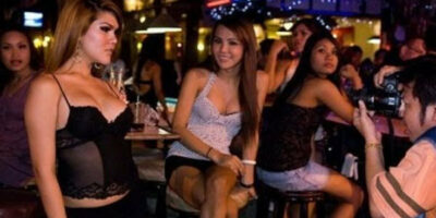 TUK TUK ขายหีให้ฝรั่งย่านพัทยา หอยสวย