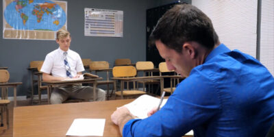 สอนพิเศษหนุ่มน้อย เอาควยเคาะให้หลาบจำ ตะบัดยัดรูตูดเสียวจุกมาก